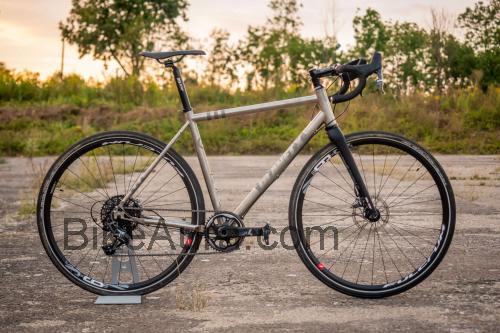 Planet X Tempest ficha tecnica